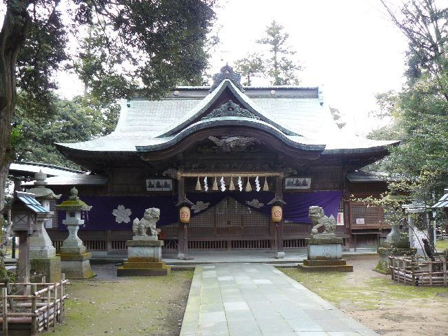 名工によって建てられた三國神社拝殿