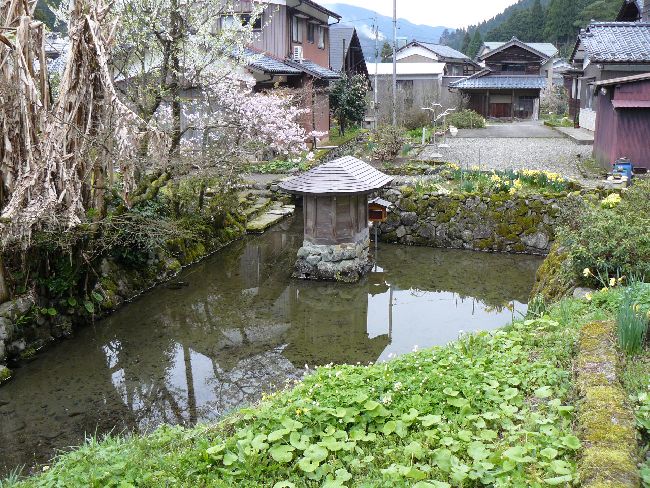 �Z������