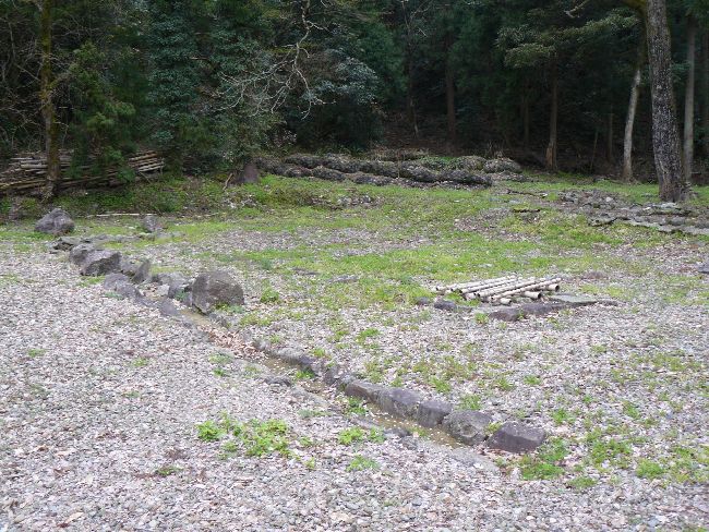 ���R���Ǝ���