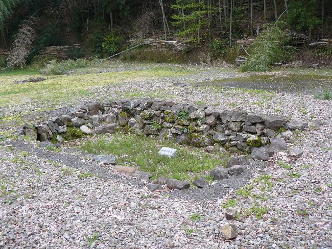 ���R���Ǝ���