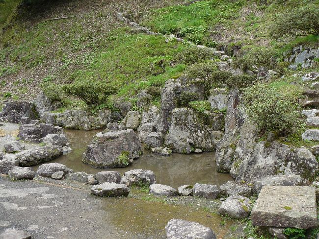 ���q�`�i�ِ�