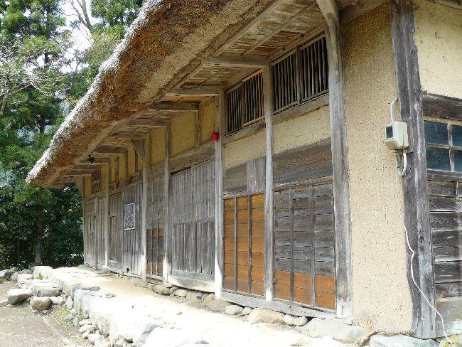 �؉��ƏZ��