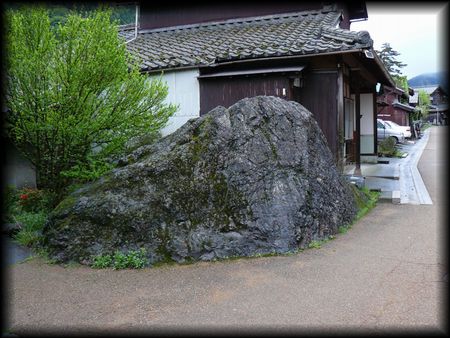 ���i�q���j