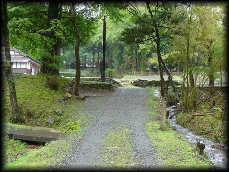 ���`����s��