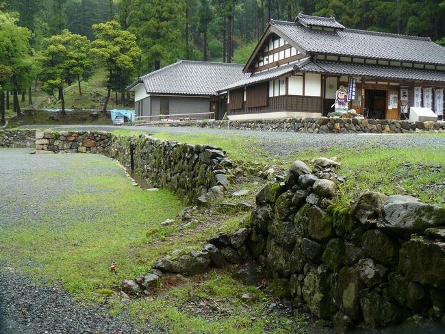 ���`����s��