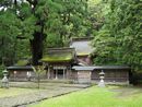 若狭姫神社社殿（本殿・中門・透塀）全景右斜め前方