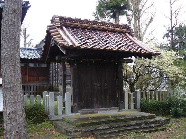 �����_��