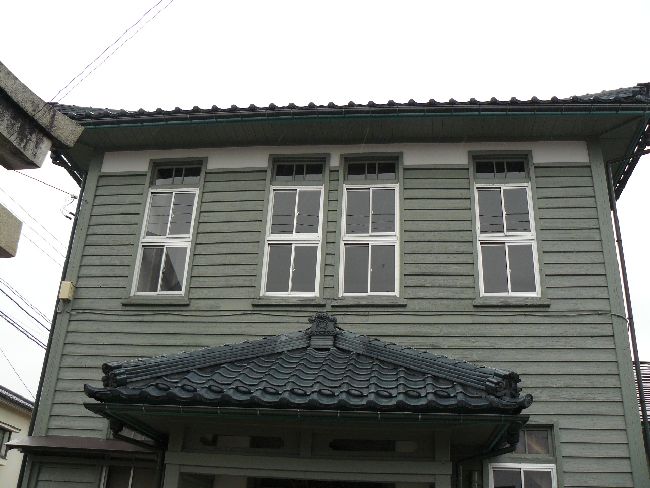 ���D��������