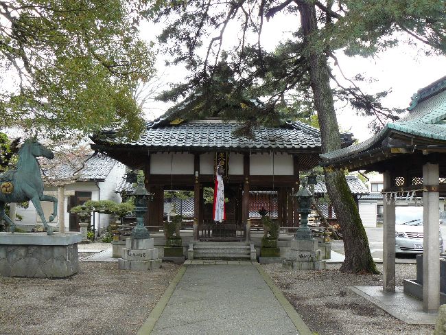 �����_��